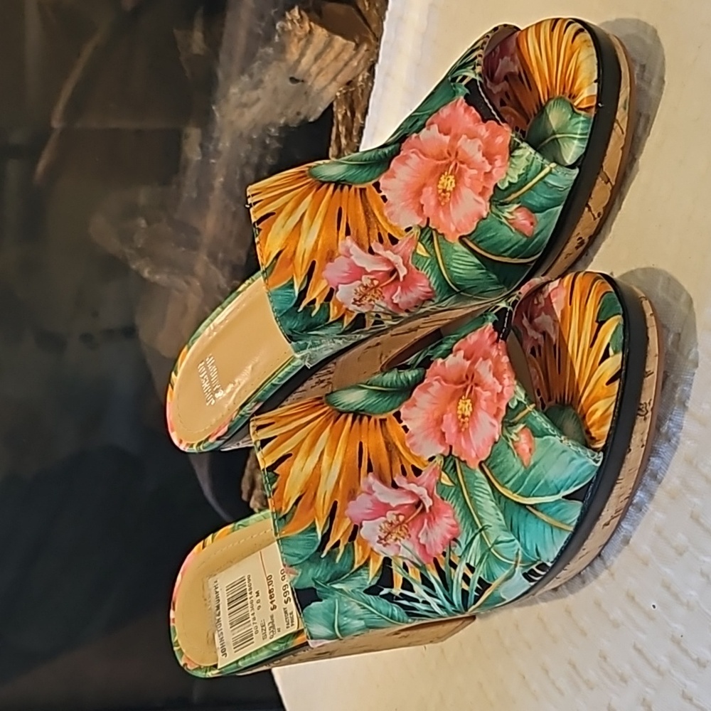 Johnston & Murphy Clogs Size 9